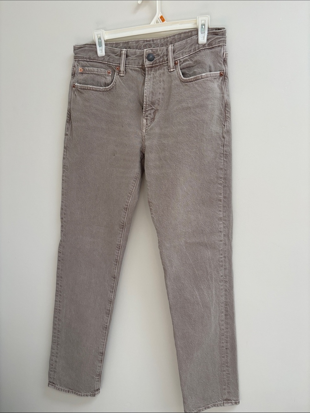 Men's American Eagle Slim Straight Jeans in Taupe Gray - 31